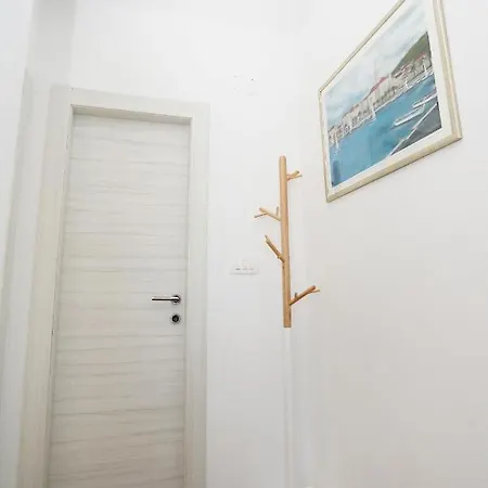 Romarin Supetar