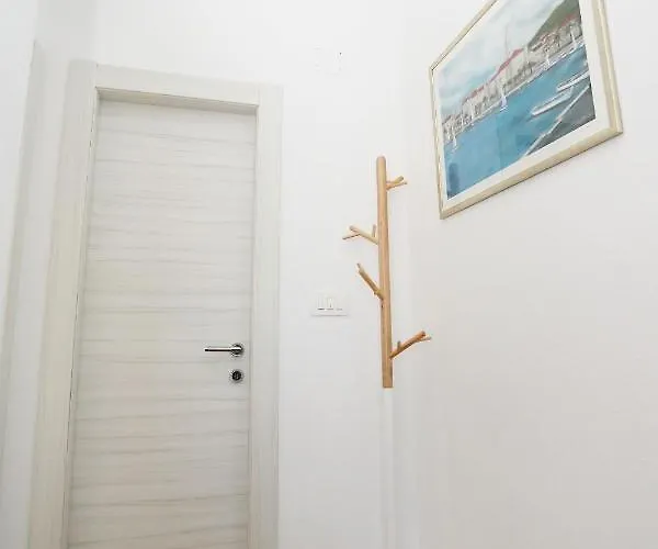 Romarin Supetar