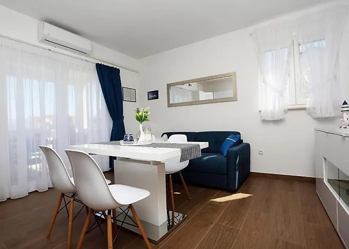Romarin Apartman Supetar