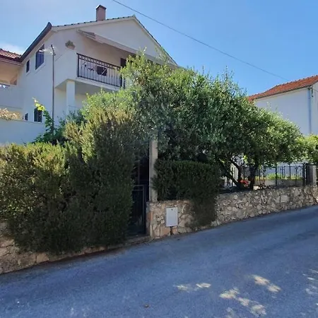 Romarin Apartamento Supetar